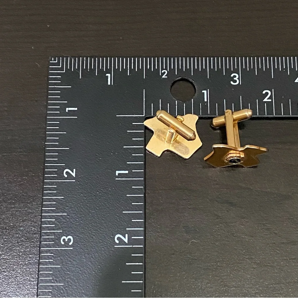 Vintage HAYWARD USA Lions Club International Gold-tone Cufflinks
